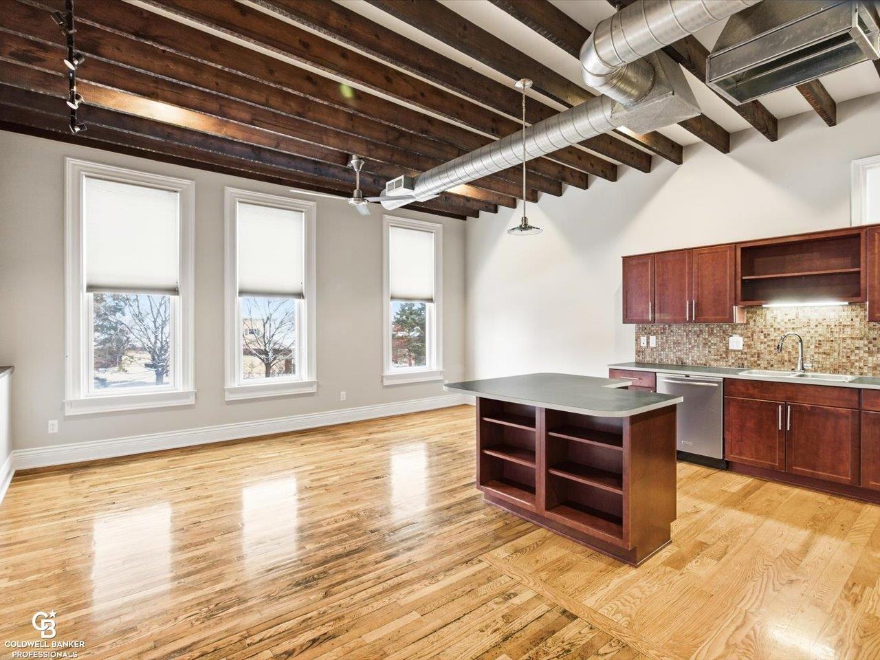 804 Lapeer Road - Photo 6 of 17