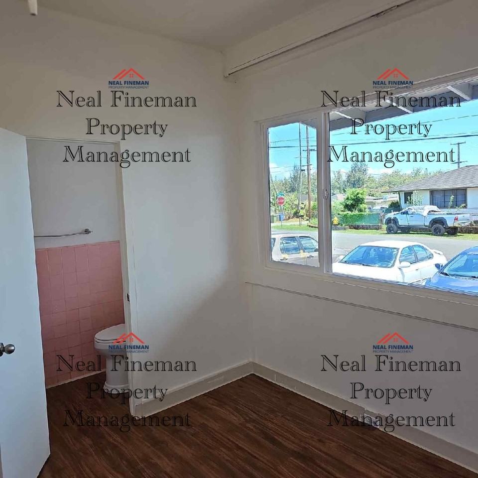 35 Plum St #E - Photo 4 of 10