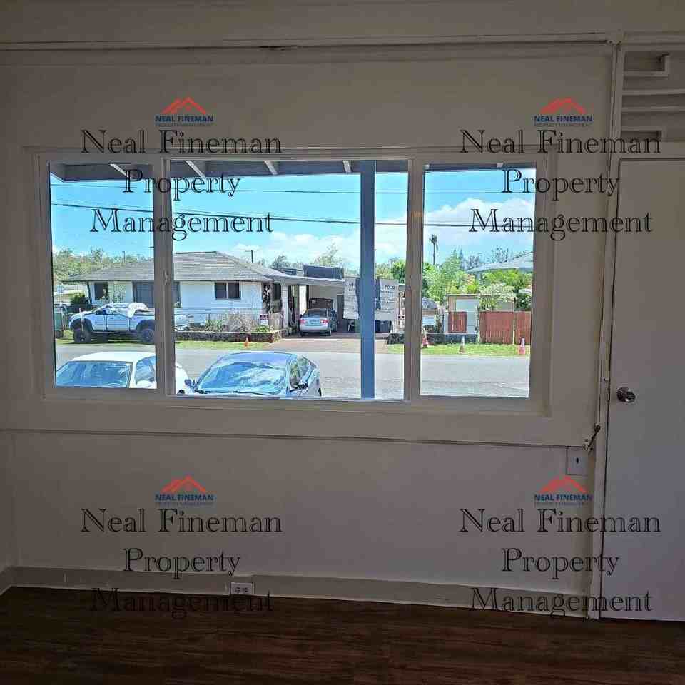 35 Plum St #E - Photo 7 of 10