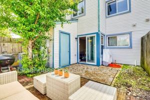 featured image of 749 Quesnel Drive