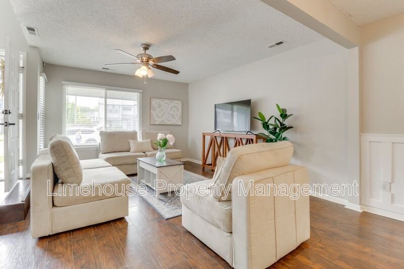 749 Quesnel Drive - Photo 4 of 25