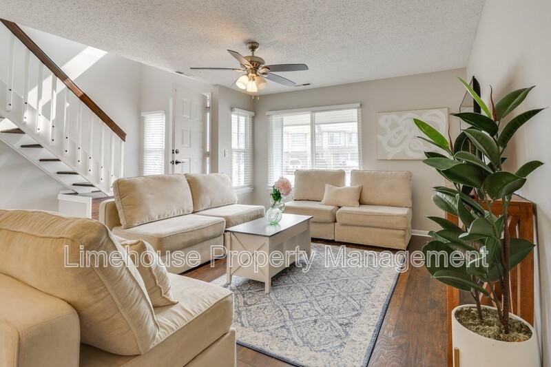 749 Quesnel Drive - Photo 5 of 25