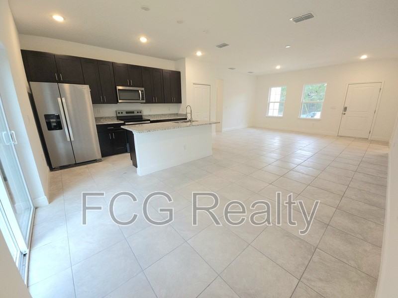 10616 North Didiscus Drive - Photo 5 of 18