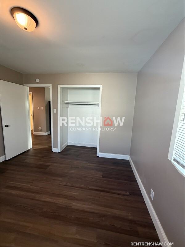 913 Harrell Ave - Photo 6 of 42