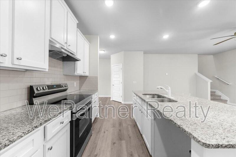 211 Harrison Drive - Photo 2 of 15