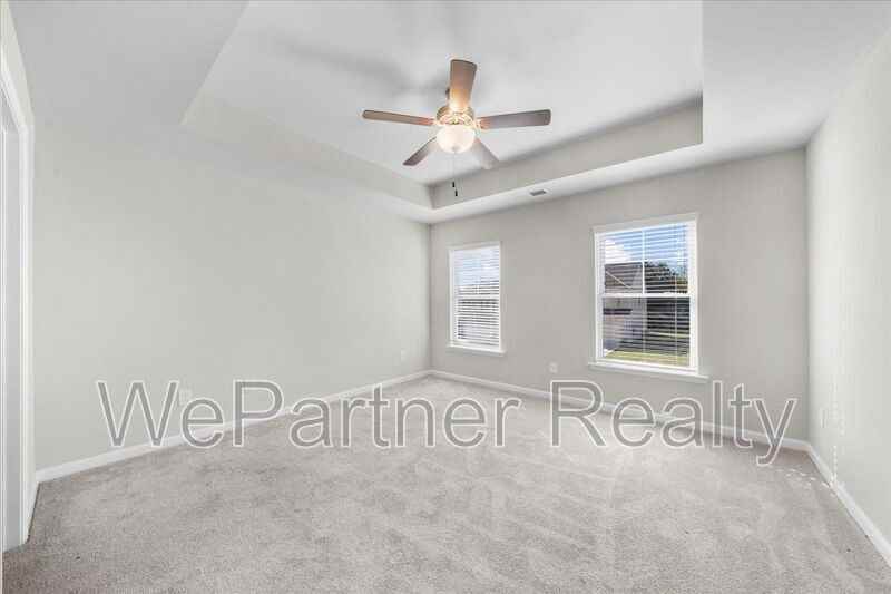 211 Harrison Drive - Photo 6 of 15