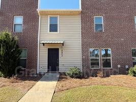 featured image of 4423 Village Oak Lane