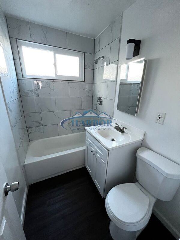5981 Lime Avenue #2 - Photo 6 of 6