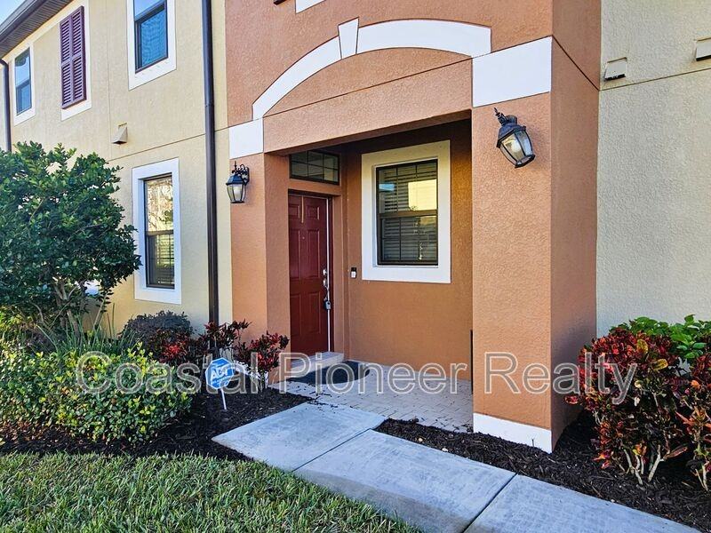 11541 Crowned Sparrow Lane - Photo 3 of 44