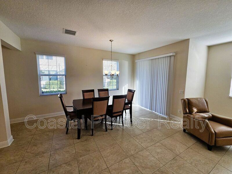 11541 Crowned Sparrow Lane - Photo 6 of 44