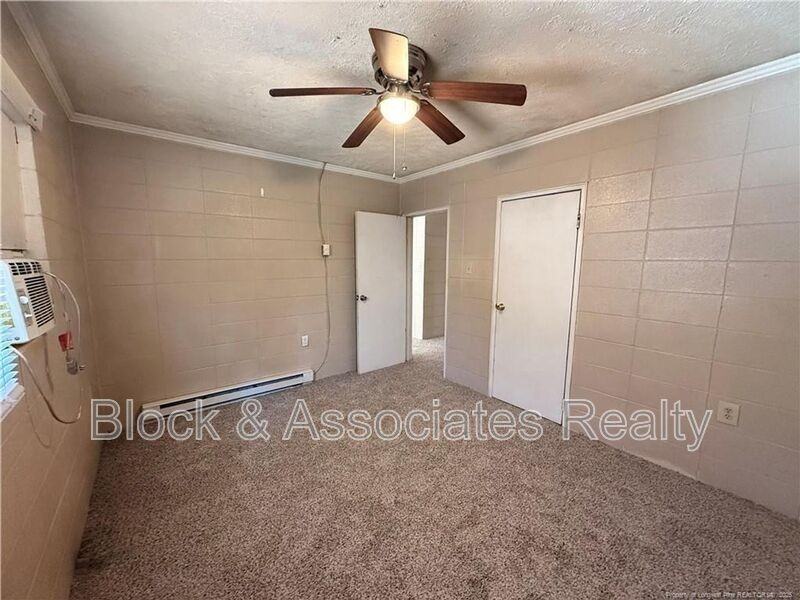 425 425 - Photo 7 of 10