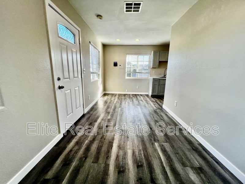 118 Cedar Avenue - Photo 2 of 6