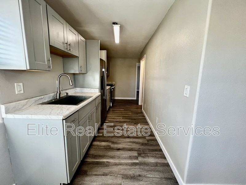 118 Cedar Avenue - Photo 3 of 6