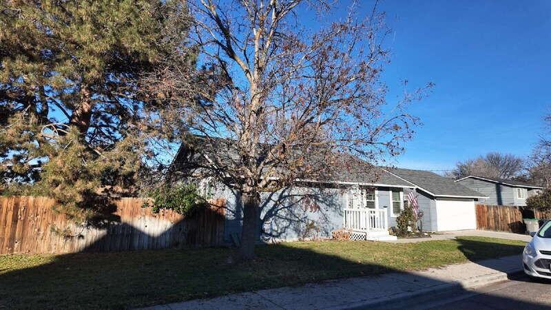 3580 W Dill Dr - Photo 4 of 28