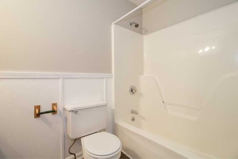 632 Artic Avenue - Photo 6 of 16