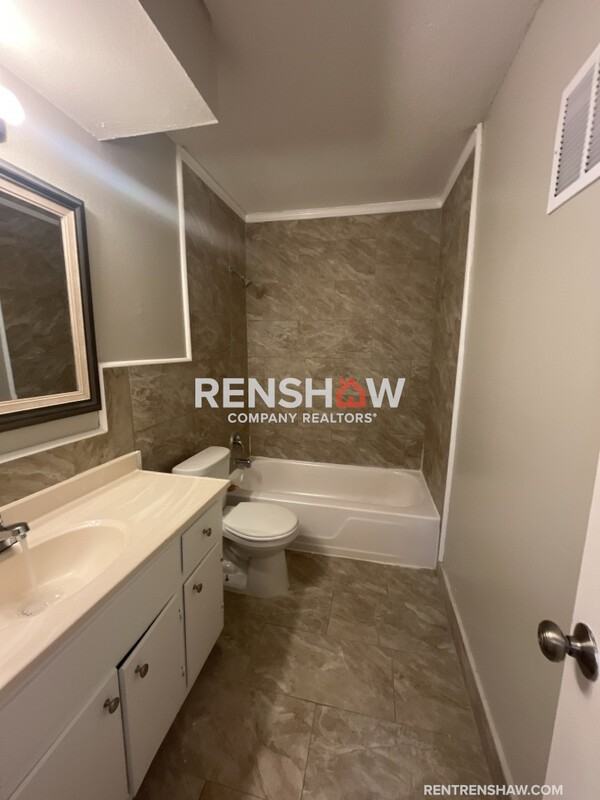 3657 Chateau Rhodes Circle - Photo 5 of 10