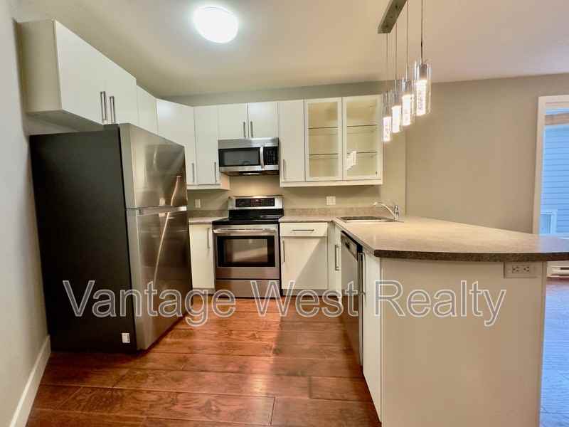 1317 1317 - Photo 2 of 15