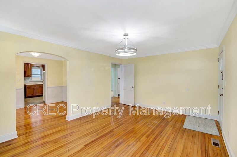 9 Penn Ave - Photo 7 of 31