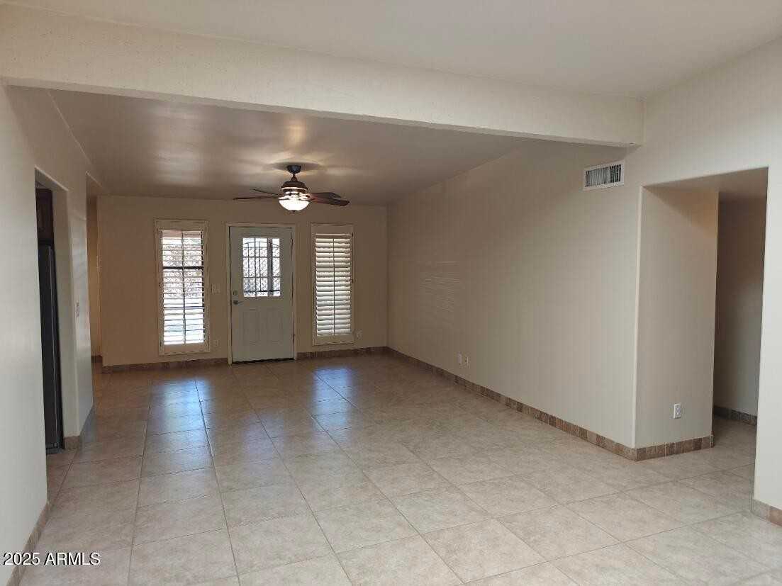 8428 Malcomb Drive - Photo 6 of 24