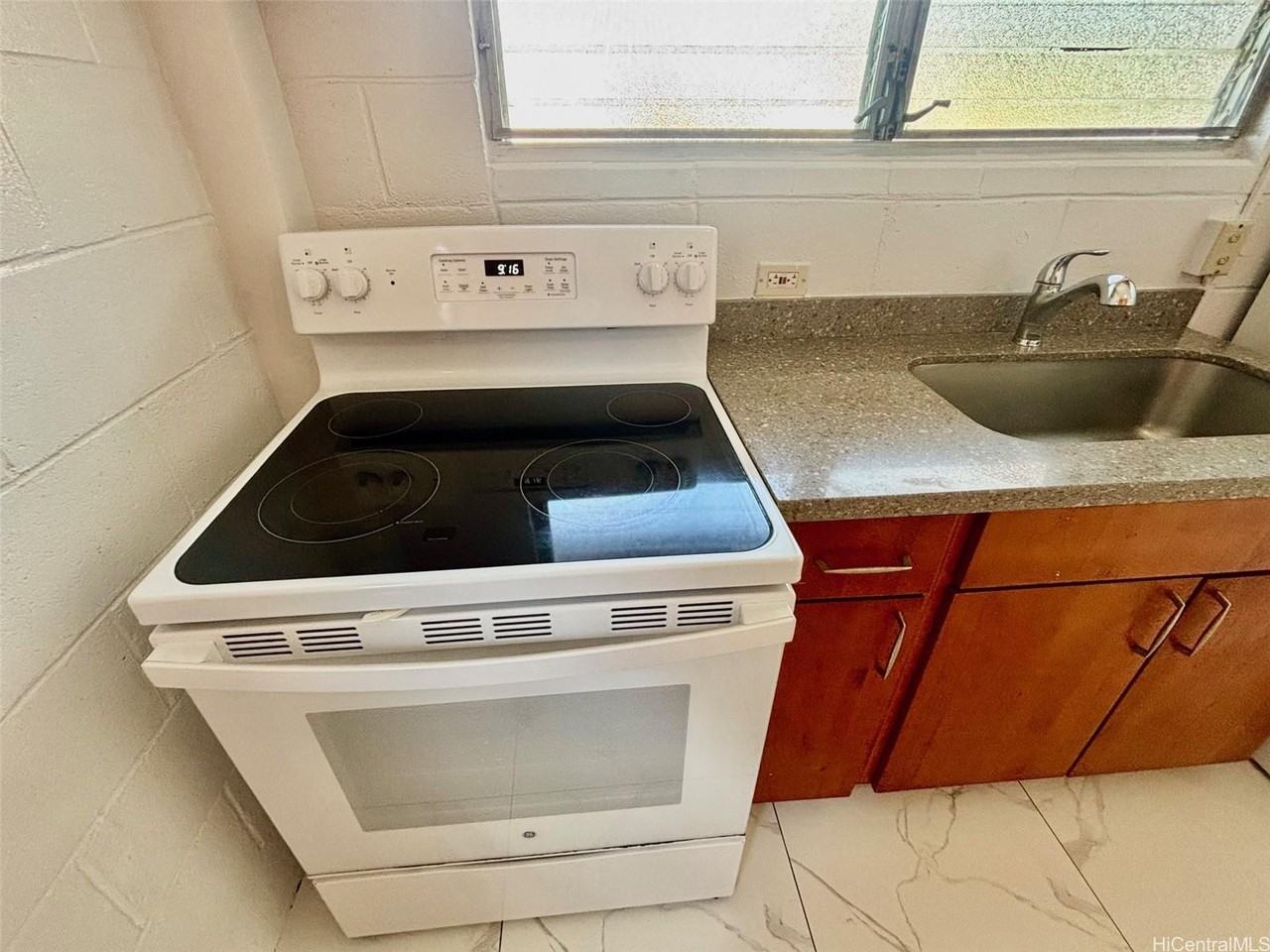 608 Judd Street #A - Photo 4 of 13