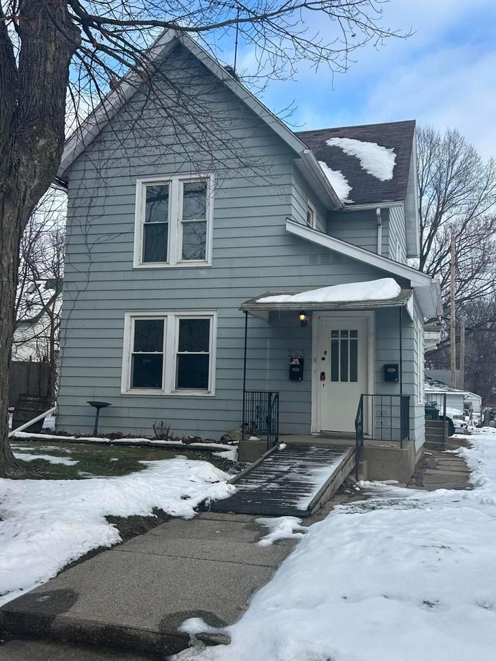 South Greenwich Street #1 - Photo 3 of 8