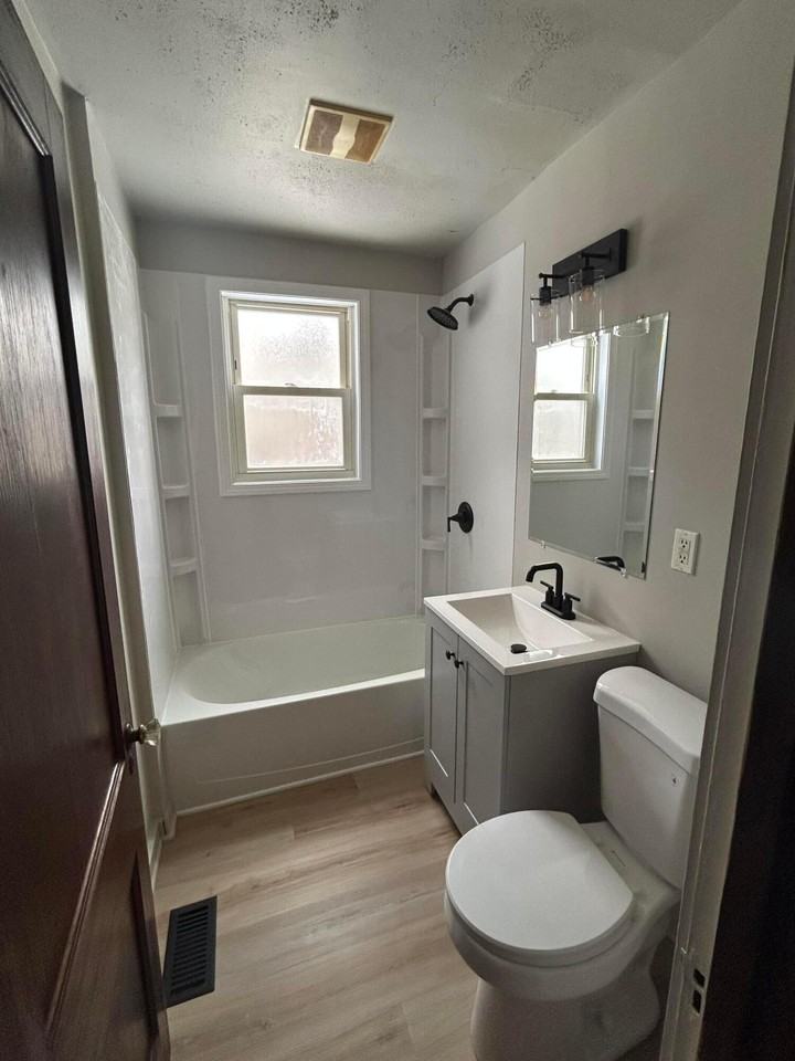 South Greenwich Street #1 - Photo 6 of 8