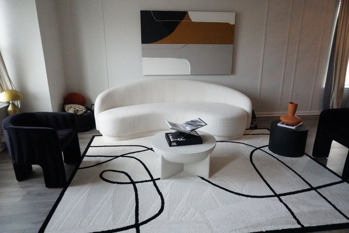 9715 Summerton Drive - Photo 4 of 9