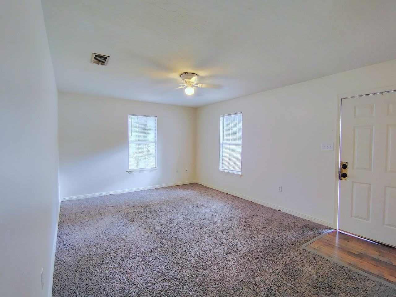 635 Elks Lake Rd #2 - Photo 3 of 19