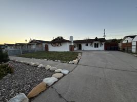 featured image of 1408 West Walnut Avenue