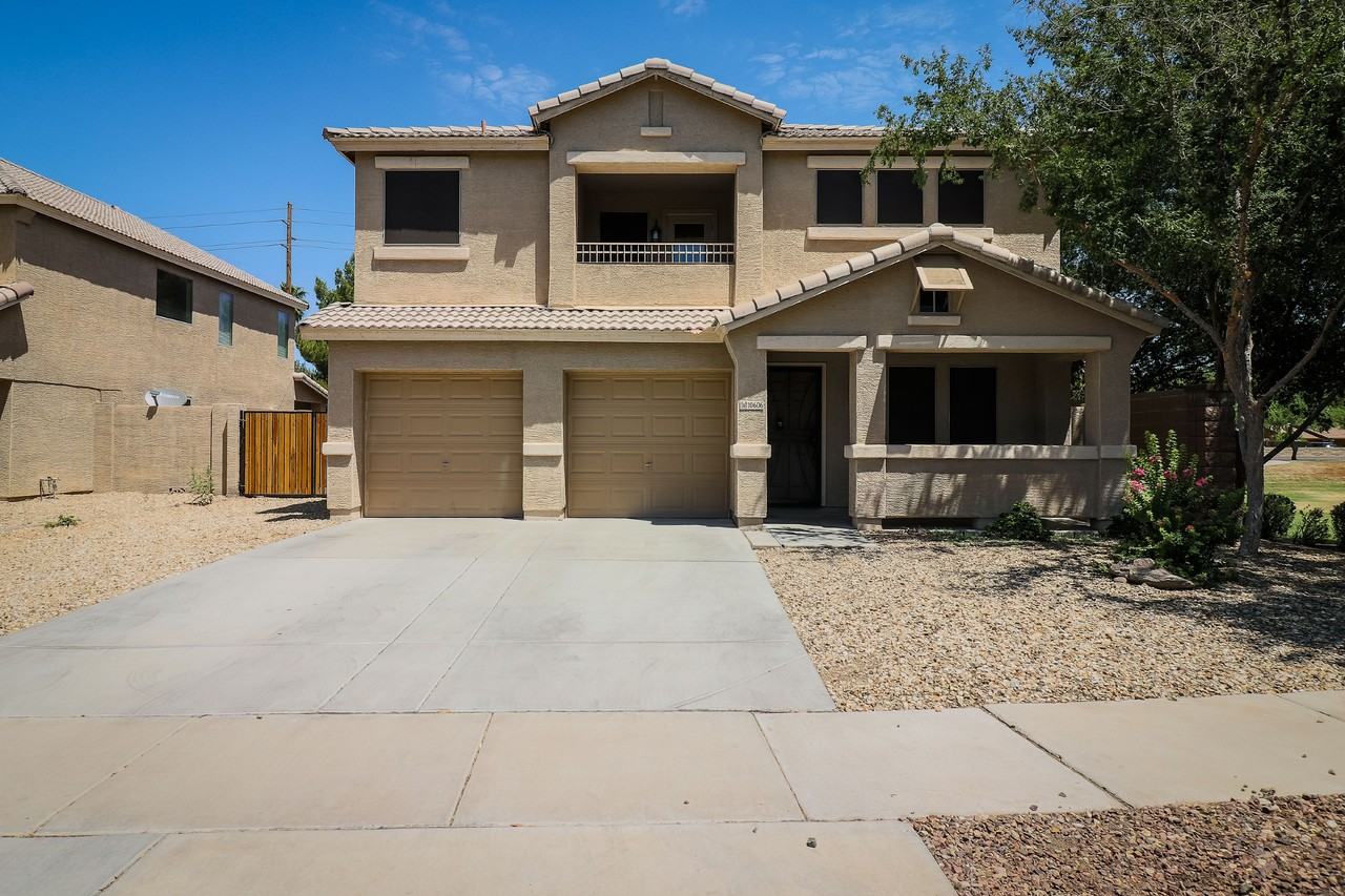 10606 La Reata Avenue - Photo 2 of 39