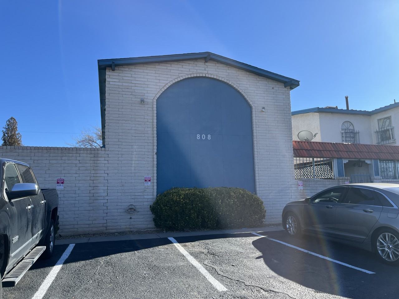 808 Ortiz Dr Se - Photo 6 of 9