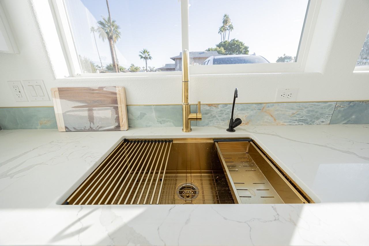 5132 South Dorsey Lane - Photo 7 of 15