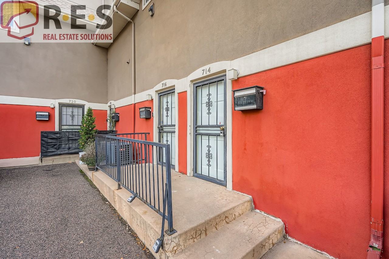 714 East 18th Avenue - Photo 3 of 19