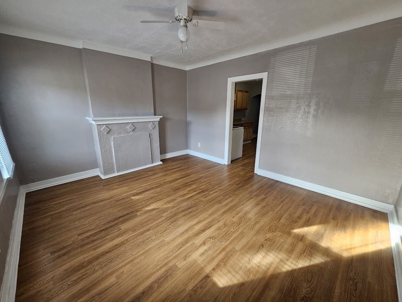 1107 Northwest 27th Street - Photo 2 of 13