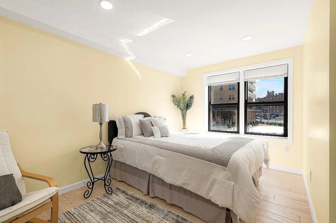 7211 110Th St - Photo 6 of 17