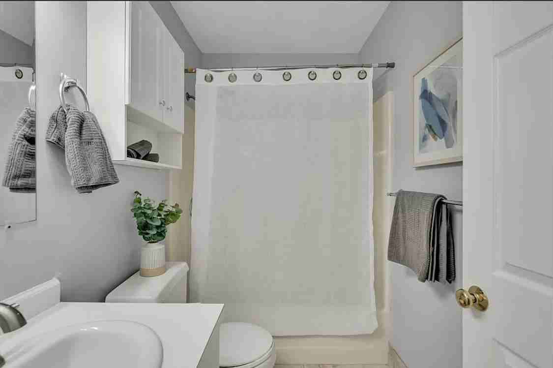 73 River Street Pl - Photo 2 of 8