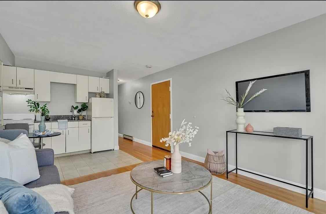 73 River Street Pl - Photo 6 of 8