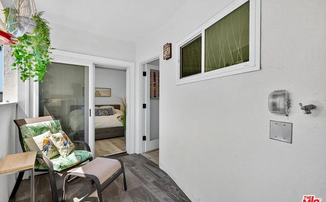 1333 14Th St - Photo 2 of 15