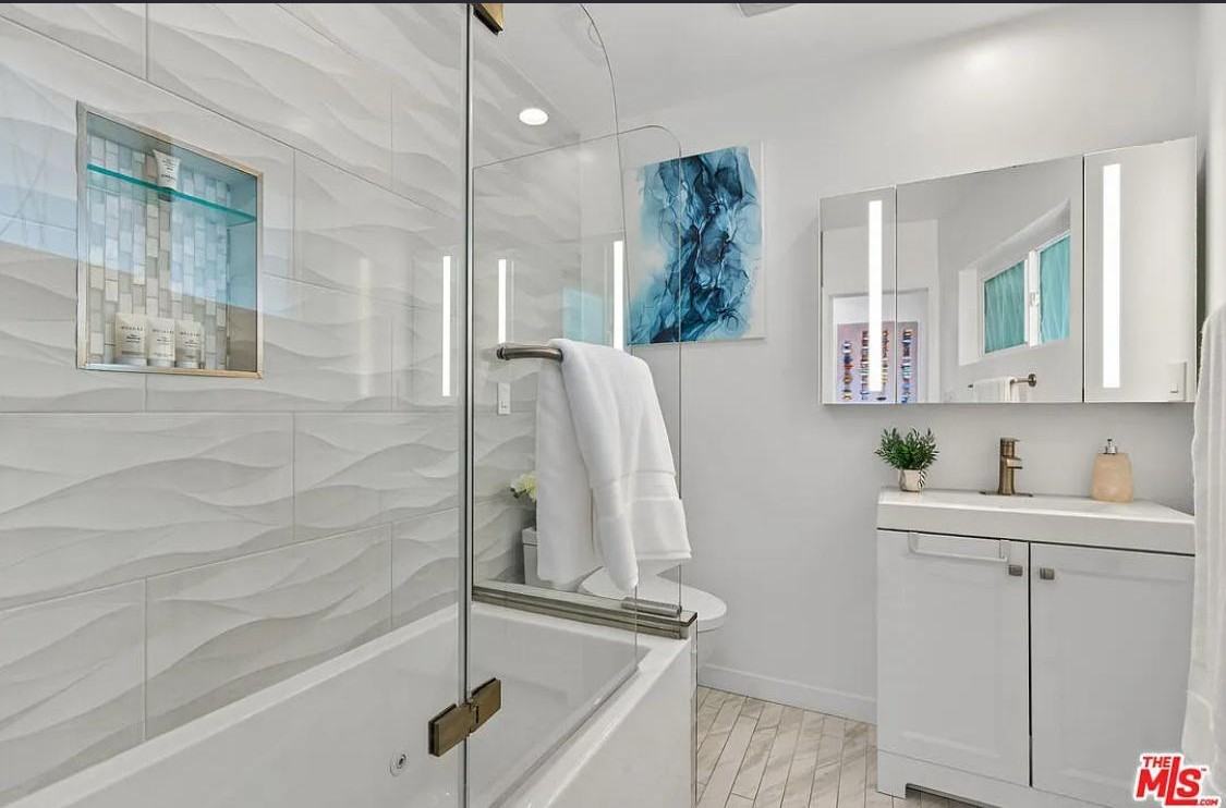 1333 14Th St - Photo 4 of 15