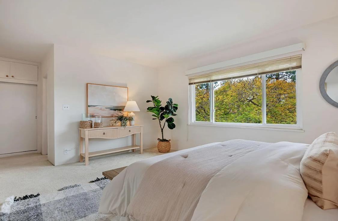 30 W Constance Ave - Photo 2 of 10