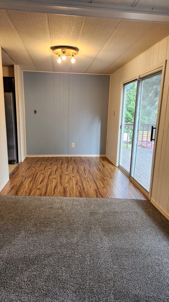 41 East Pickering Place - Photo 4 of 9