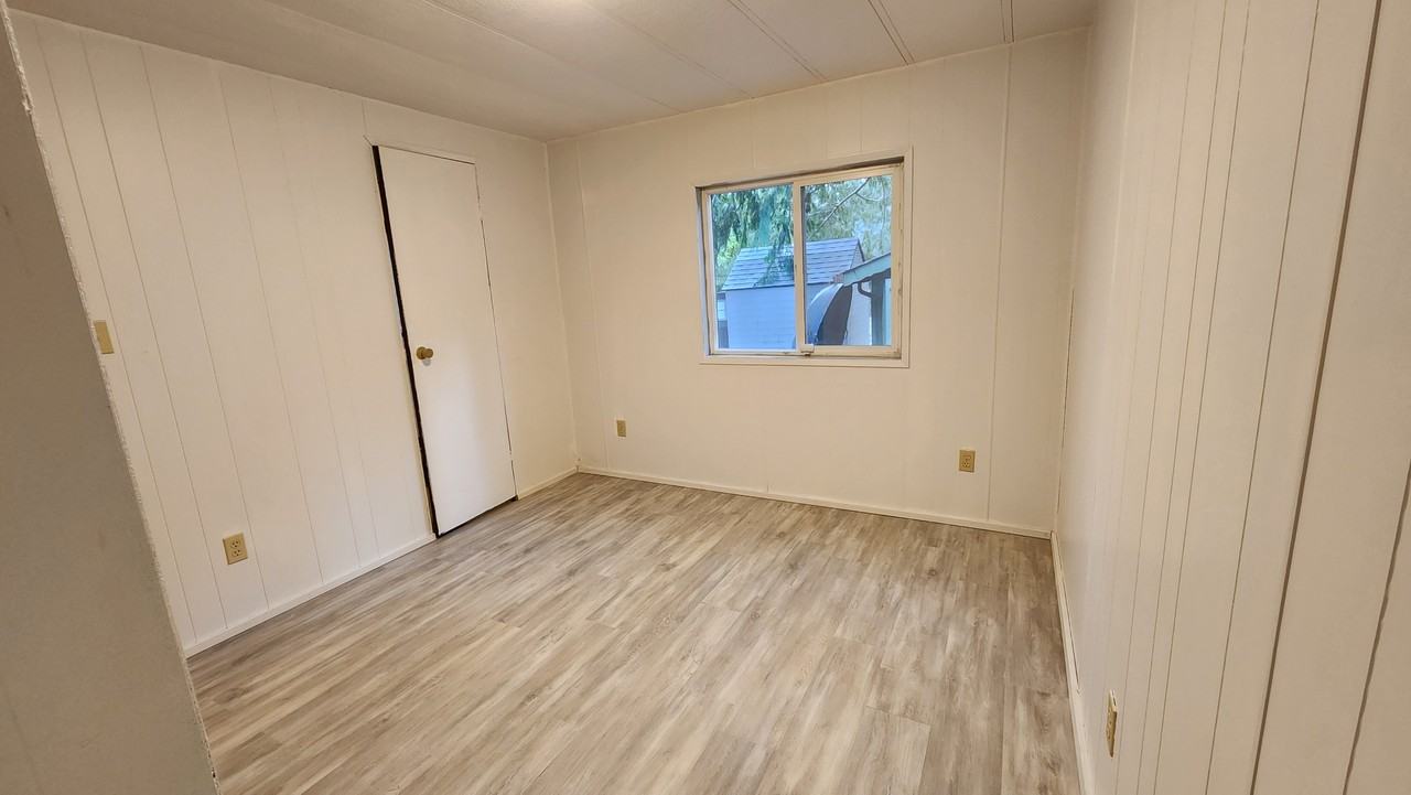 41 East Pickering Place - Photo 7 of 9