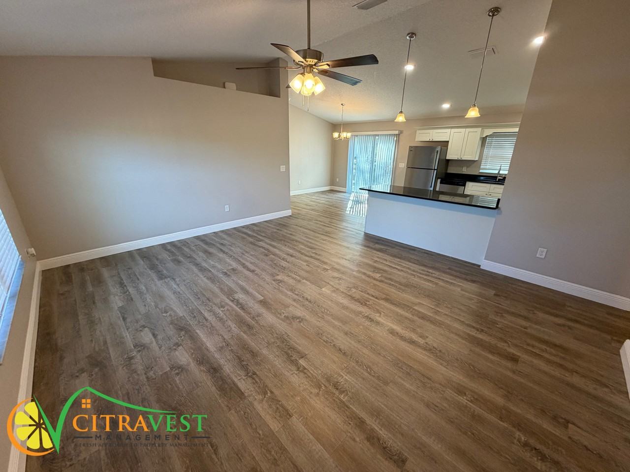 3484 West Hampshire Boulevard - Photo 2 of 12