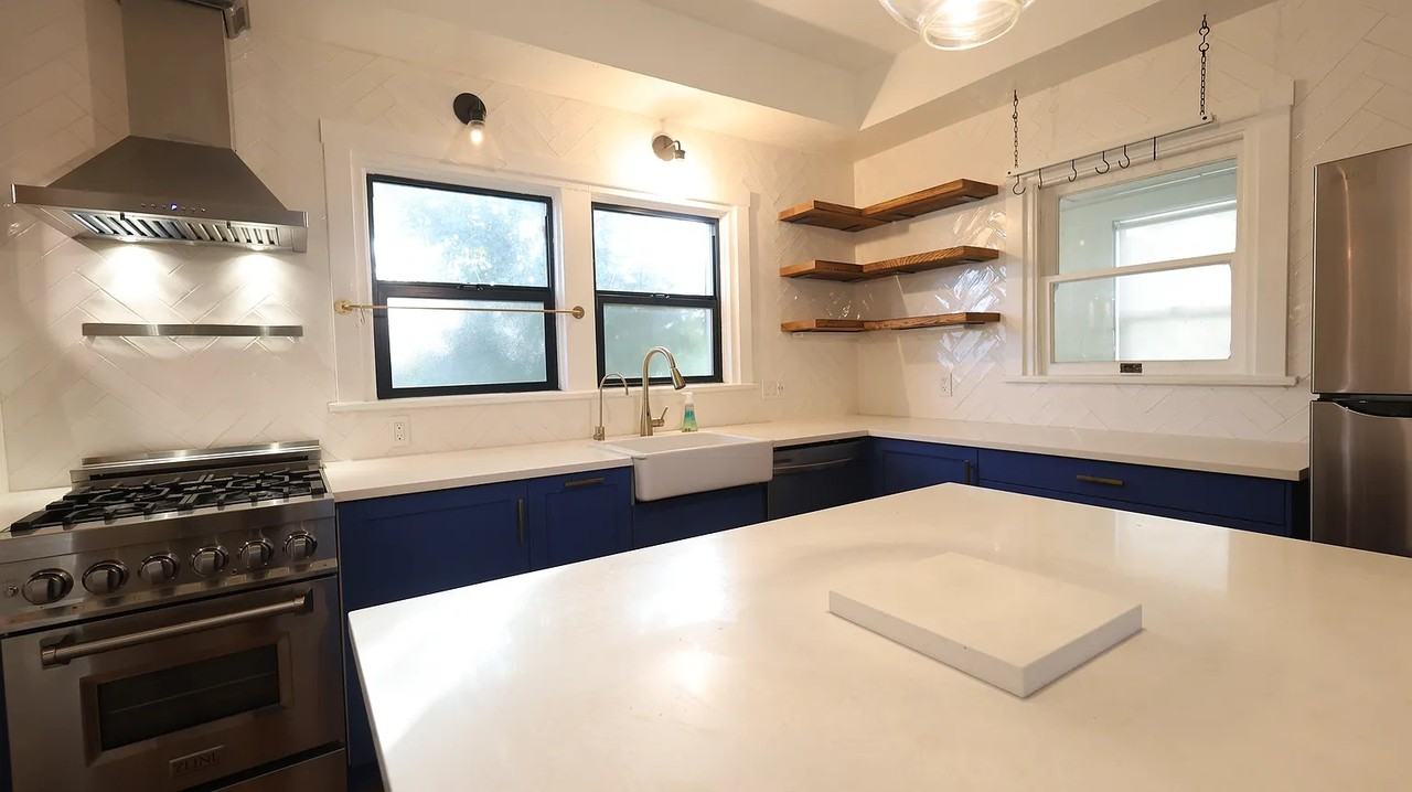 3624 34th Street - Photo 5 of 18