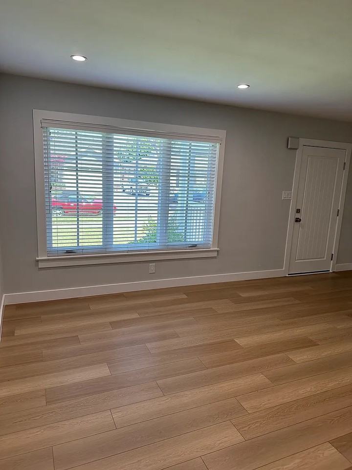 2125 Fidler Avenue - Photo 3 of 29