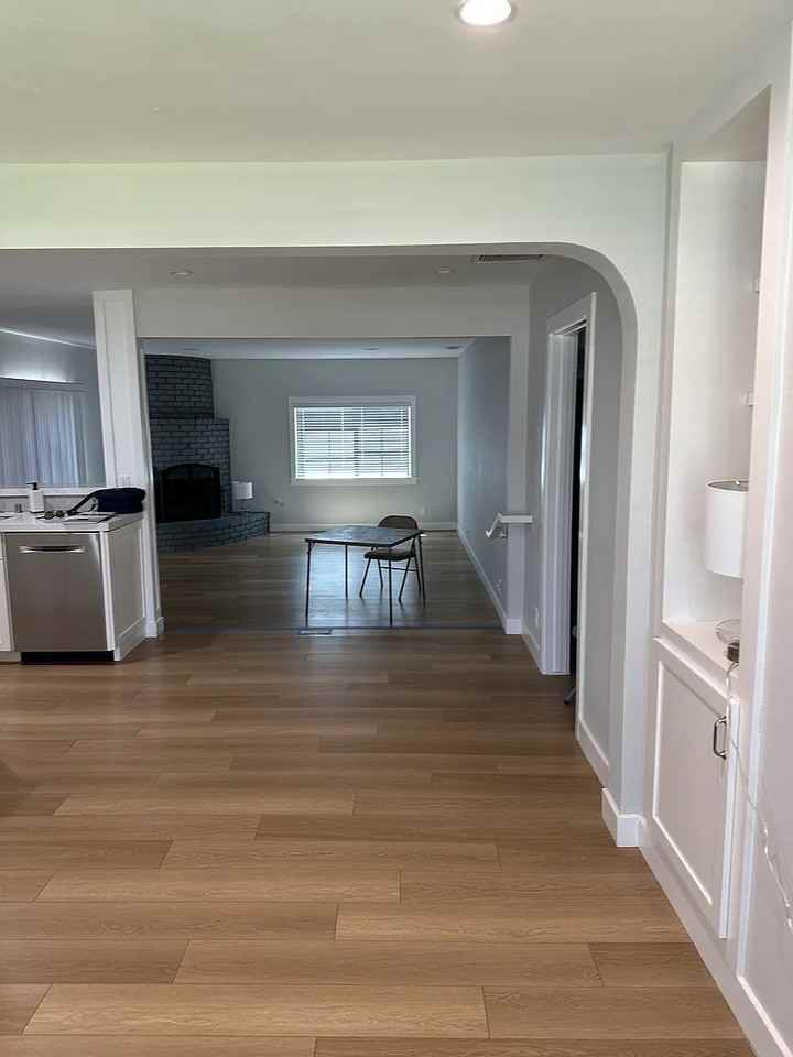 2125 Fidler Avenue - Photo 4 of 29