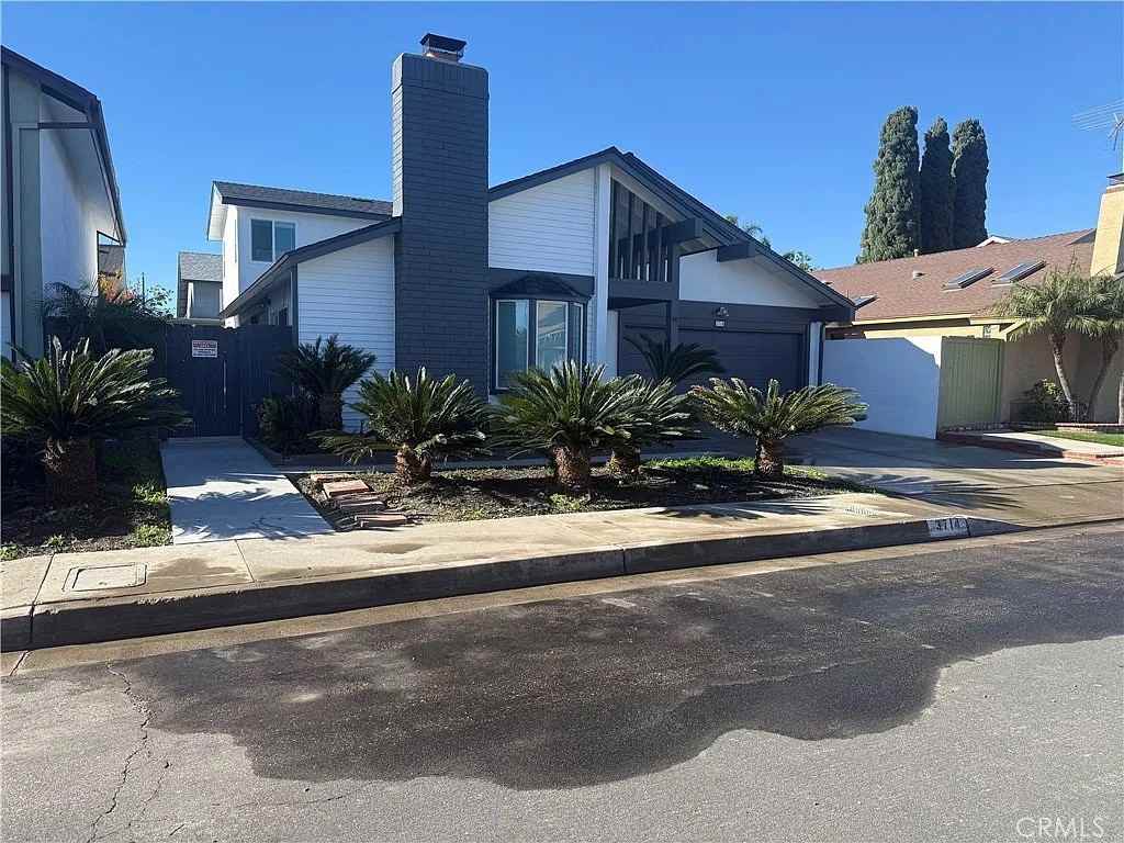 3714 South Parton Street - Photo 4 of 40