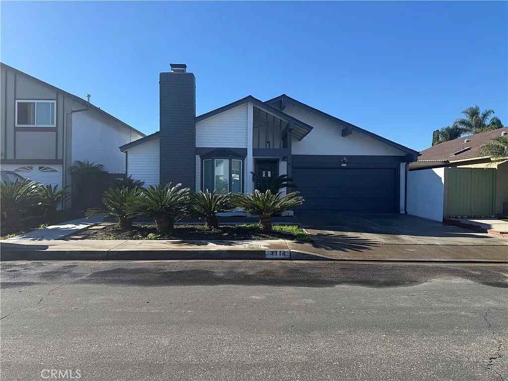 3714 South Parton Street - Photo 6 of 40