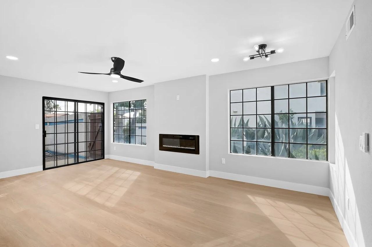 1527 Apache Drive #D - Photo 5 of 34