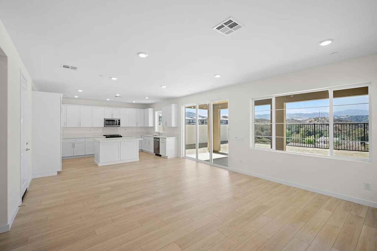 23775 Orange Blossom Drive - Photo 4 of 38